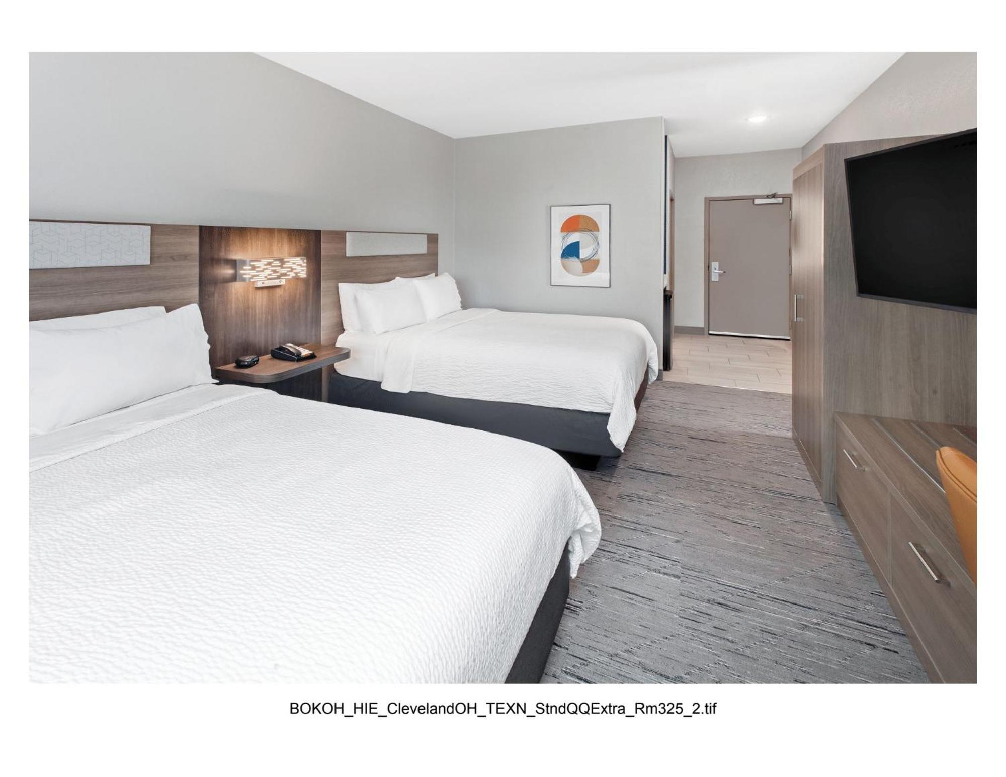 Holiday Inn Express Cleveland Airport - Brook Park By Ihg Exteriör bild
